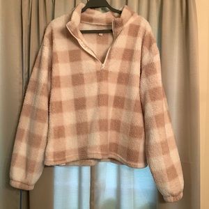 Womens Colsie Size Large Plaid Sherpa Sweater